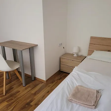 Homestay Horrem City Apartments